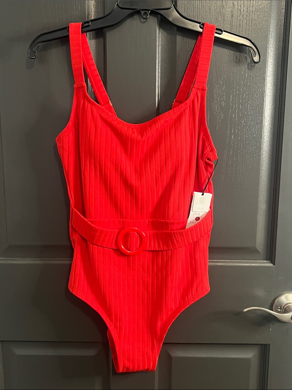 NWT Ribbed Belted Red one-piece Swimsuit w/ Adjustable Straps padded size M 8-10